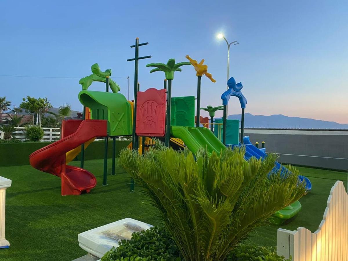 Residence Saranda International Экстерьер фото