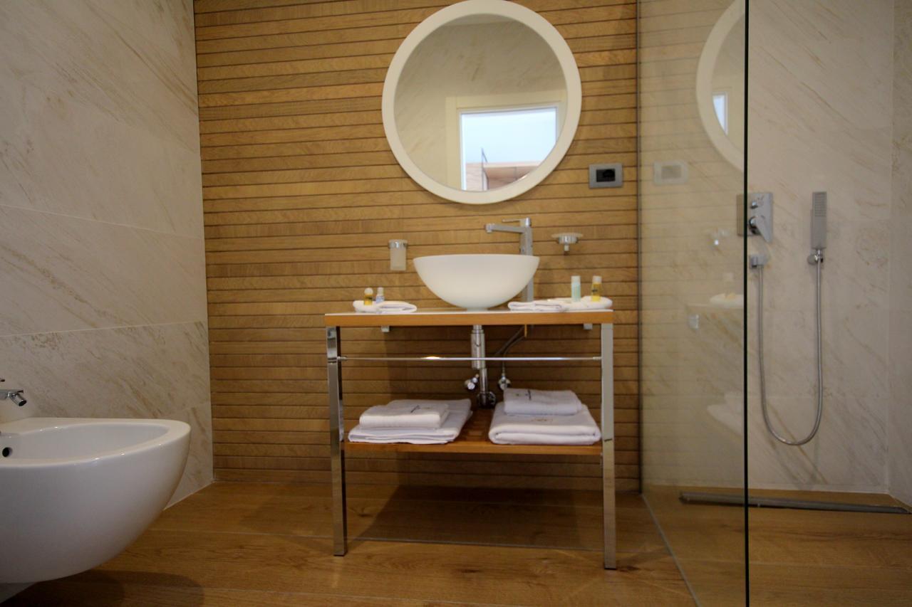 Residence Saranda International Экстерьер фото