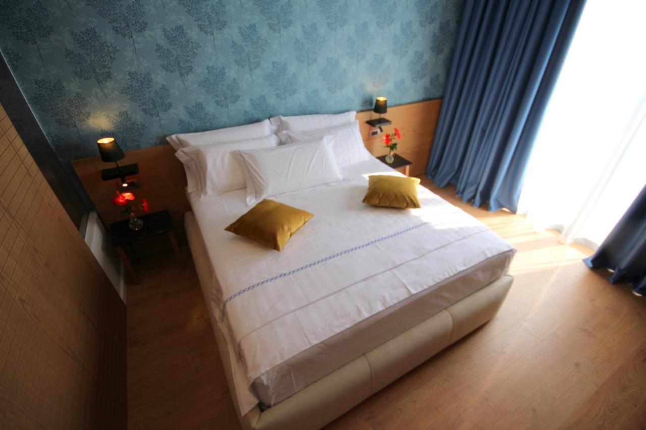 Residence Saranda International Экстерьер фото
