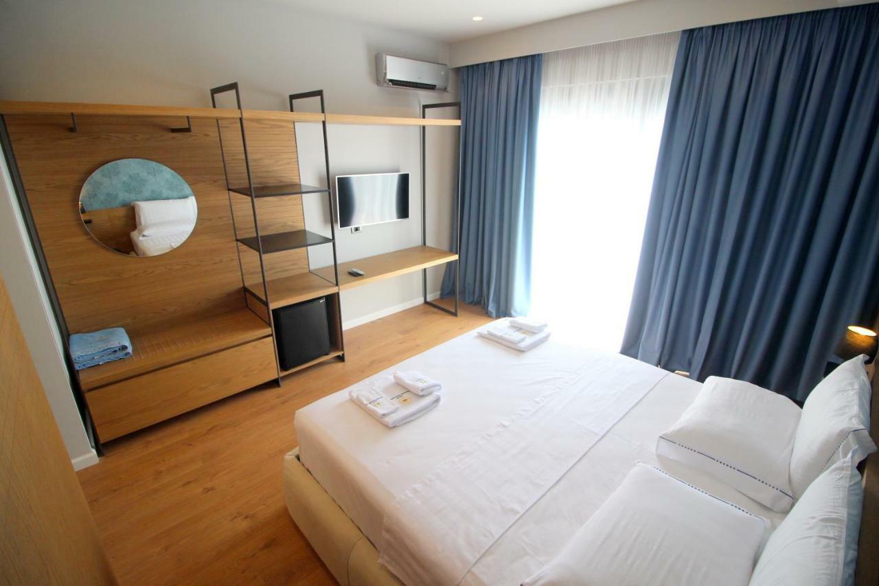 Residence Saranda International Экстерьер фото