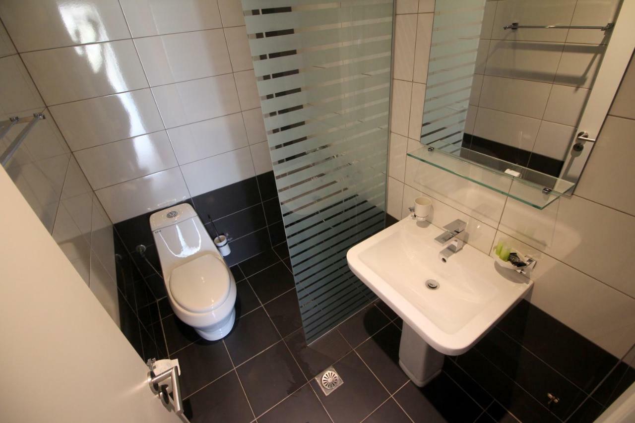 Residence Saranda International Экстерьер фото