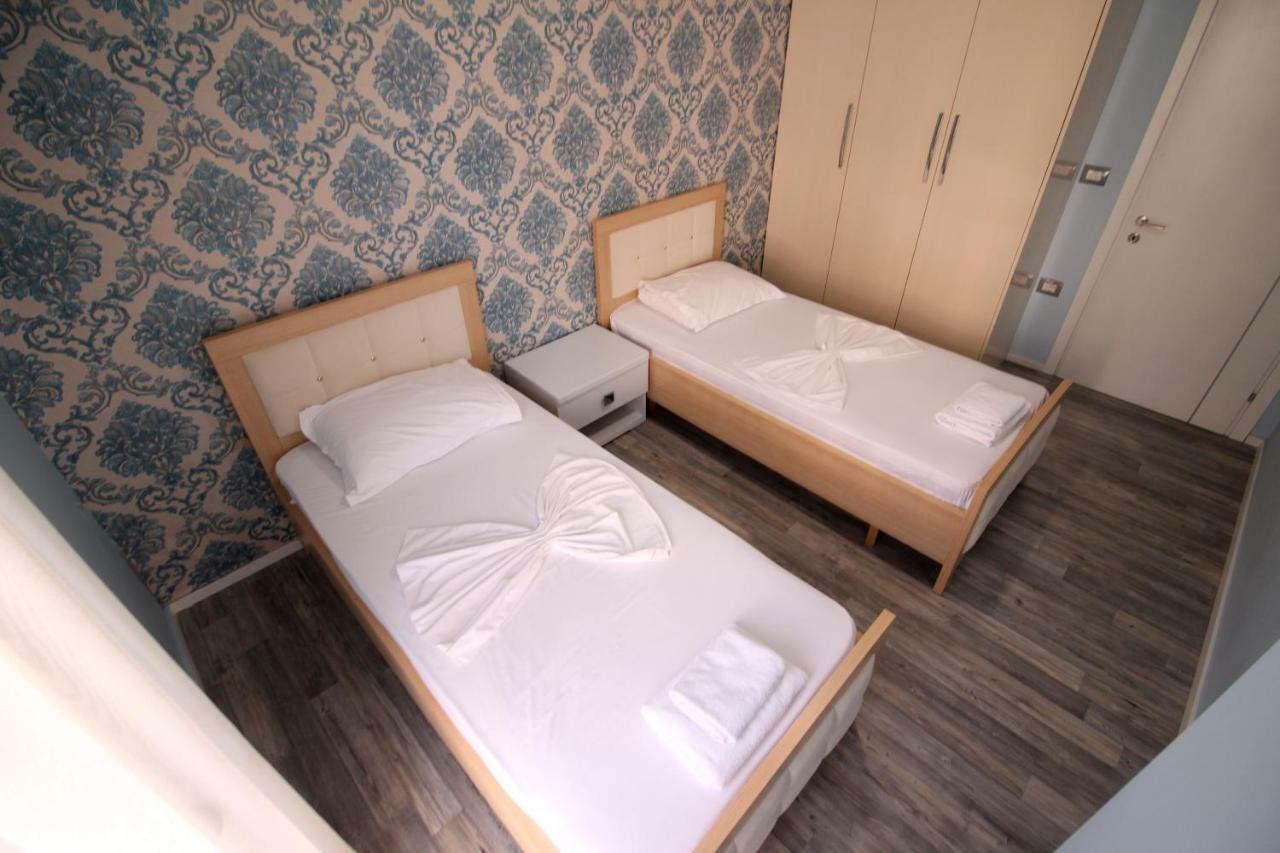 Residence Saranda International Экстерьер фото